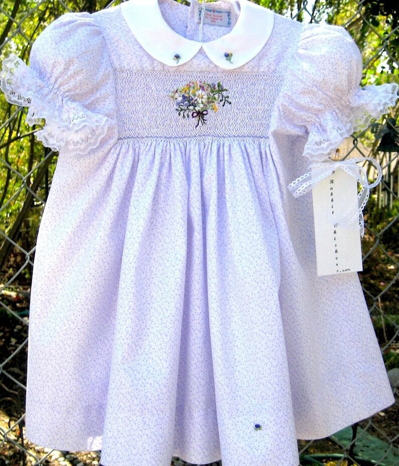Girls Smocked Spring Easter Dress Size 4/ Hand Smocked Hand Embroidered /Bouquet With a Purple Bow image 4