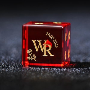 Custom Wedding Dice - D6, Engagement Gift, Personalized Dnd Gifts, Gamer Wedding Gift, Dungeons and Dragons, Crystal dice, Couple Gifts
