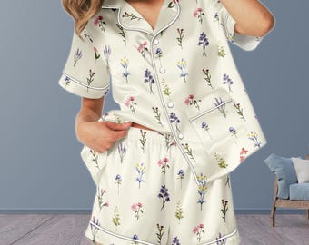 Wildflower Short Satin Pajamas, Aesthetic Flower Women Pajamas, Natural Lover Silk Pajamas For Women, Plant Lover Short Sleeve Pajamas