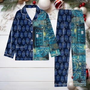 Pijamas de Doctor Who Natal, Conjunto de pijamas Tardis vintage, Pijamas de caixa de polícia para a família, Pijamas de séries de TV vintage, Presente de Natal para fãs