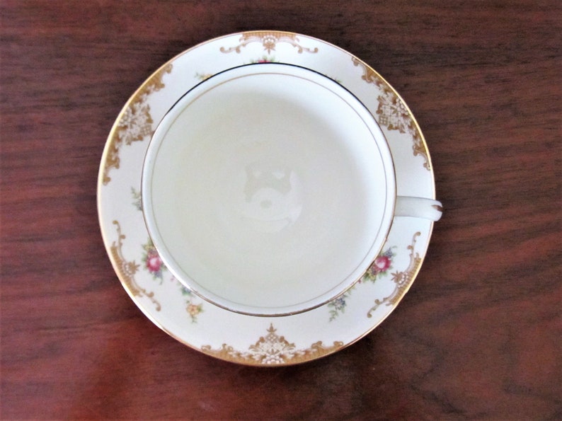 Homer Laughlin Eggshell Nautilus Aristocrat Set Of Four Tea Cups And Saucers