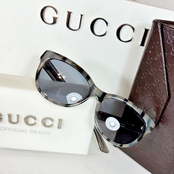 Gucci Vintage GG Logo Sunglasses