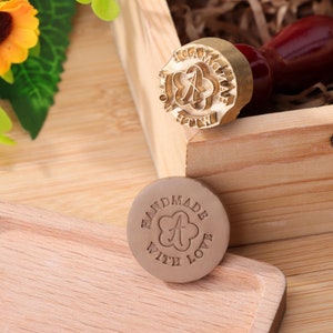 Firma in argilla personalizzata, timbro monogramma in ceramica, timbro personalizzato in ceramica, regali per ceramisti, logo timbro firma, regalo per lei