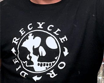 Recycle oder die T-Shirt: Schädel-Kugel-Grafik-T-Stück