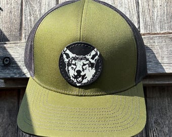 Wolf Leder Patch Trucker Cap: Grünes Baseball Cap