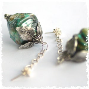 Elegant Victorian leaf earrings, Mothers Day Gift, pearlized green earrings, romantic chain drop earrings, Wedding Jewelry image 2