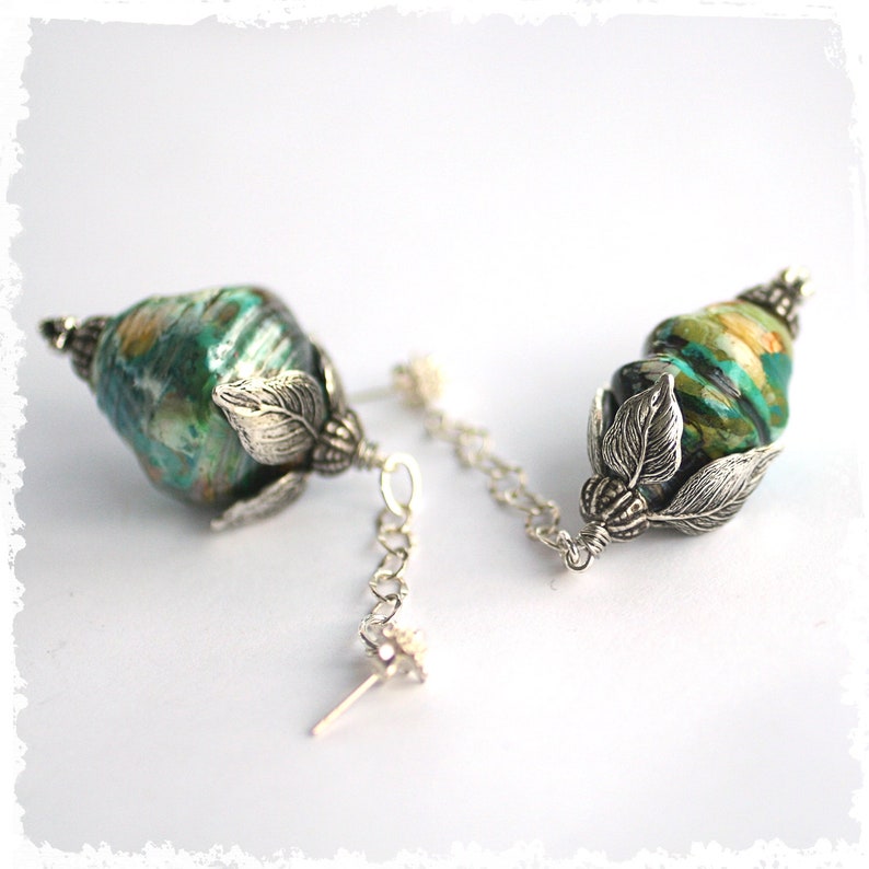 Elegant Victorian leaf earrings, Mothers Day Gift, pearlized green earrings, romantic chain drop earrings, Wedding Jewelry image 3