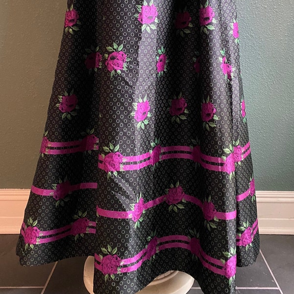 Designer Victor Costa Maxi Taffeta skirt • floral skirt • purple roses • striped skirt Skirt with Pockets