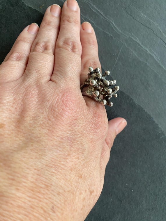 Large 70’s solid silver organic silver ring / sta… - image 3