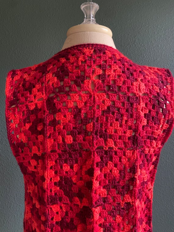 Vintage Crochet Vest Red and Pink Woven Vest Gran… - image 8