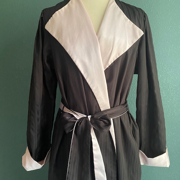 Vintage designer Ralph Montenero Robe / 1980 lingerie / designer gown