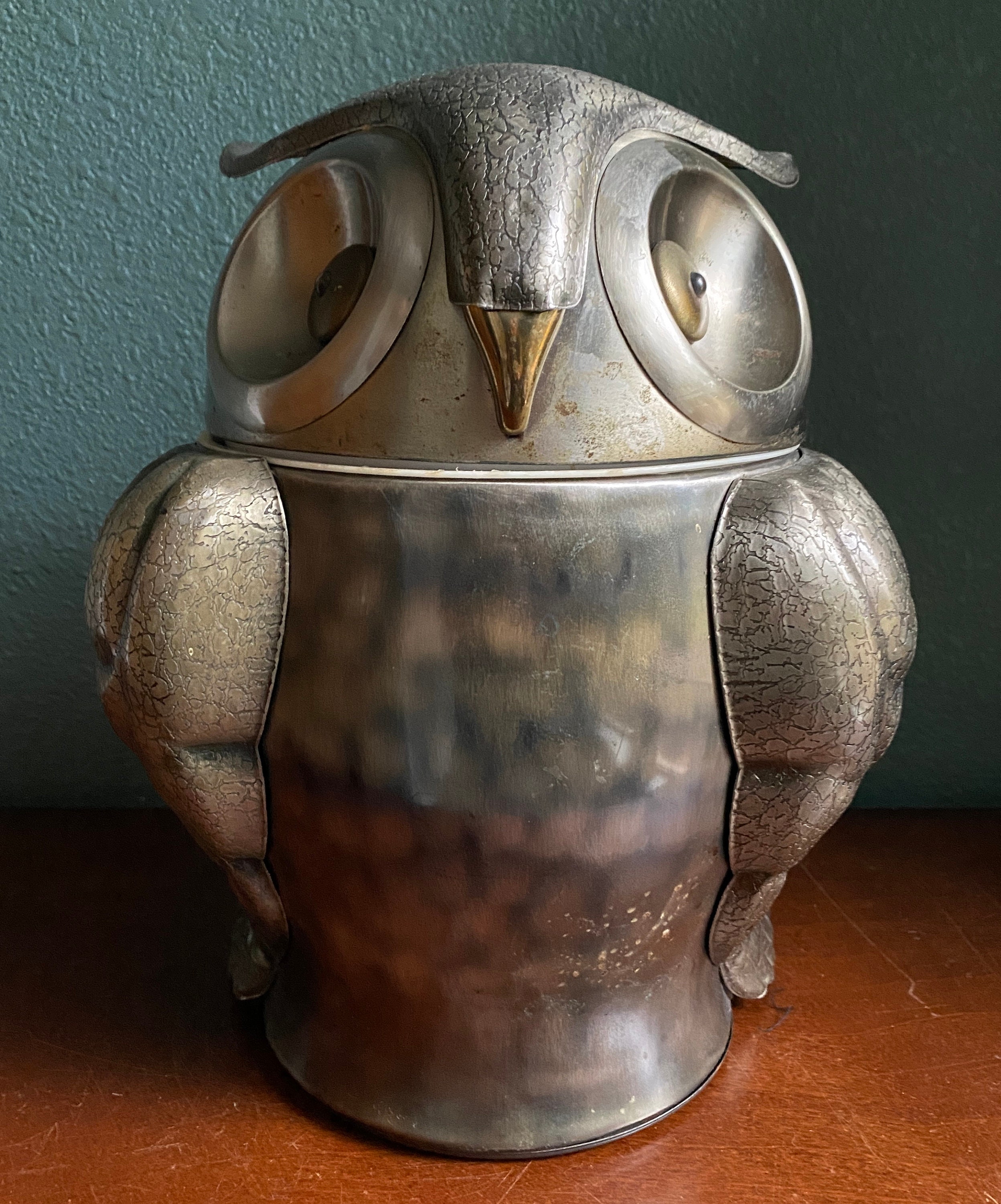 1960s Pewtertone Olde Tankardware Seymour Mann MCM Owl Ice