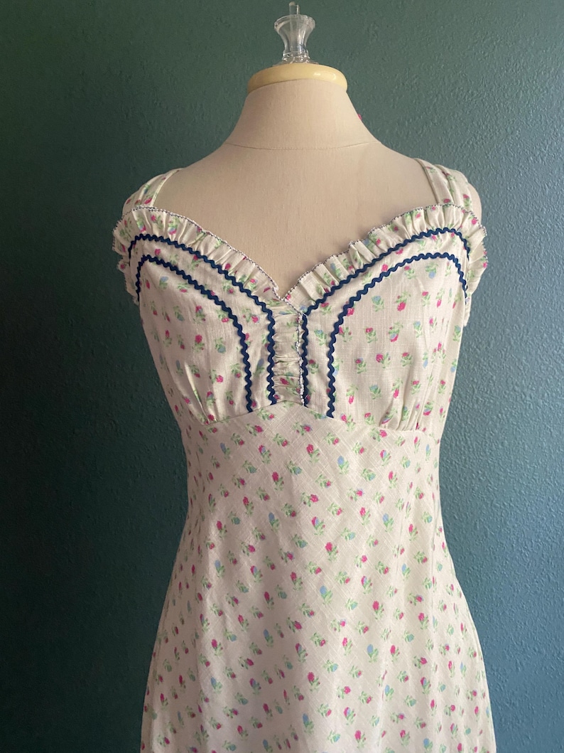 Free People Sweet Hearts Ruffles Ditsy Floral Printed Midi Dress size XL image 1