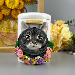 パーソナライズされた猫の遺灰入れ、猫の粘土肖像骨壷、猫の死を悼む贈り物、猫好きの方への贈り物、ペットの記念品ギフト