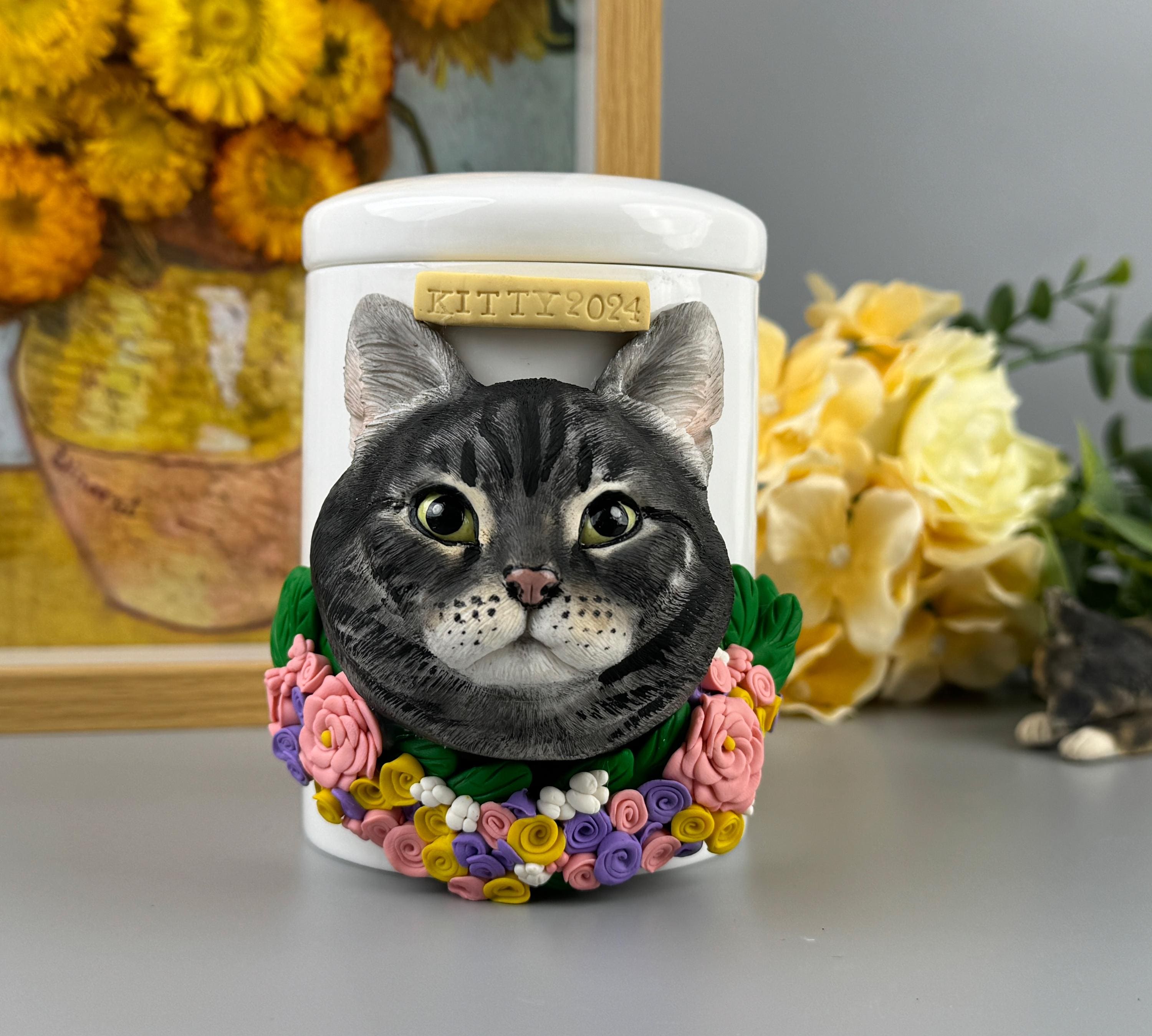 Dandelon Cat Urn, Ceramc Urn For Ashes, Creamaton Urn, Pottery Urn