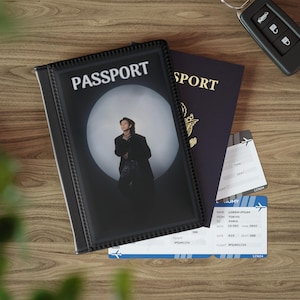 Funda para pasaporte de fan de Jungkook Kpop: funda para pasaporte, billetera de viaje, artículos para fans, BTS, Jungkook, portadocumentos de viaje