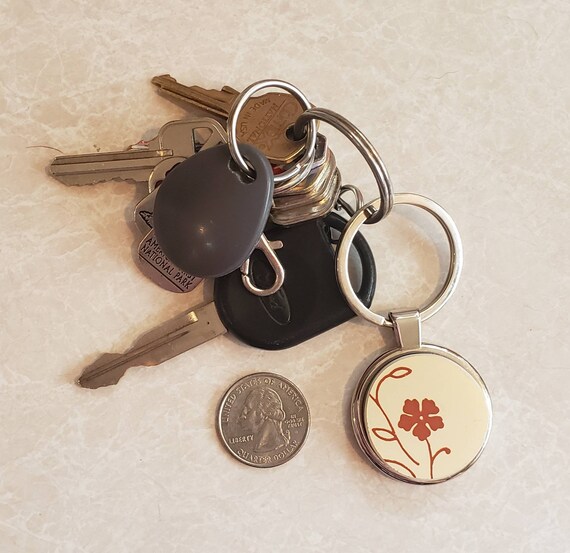 Trailing Flowers Pyrex Keychain - image 2