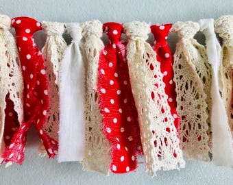 Guirnalda de tela roja, blanca y de encaje, estilo cottagecore romántico, decoración para el hogar de San Valentín