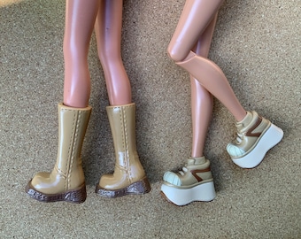 Lot of 2 Vintage My Scene Barbie doll shoes, Tan