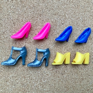 Lot of 4 vintage Barbie doll shoes assorted pumps heels