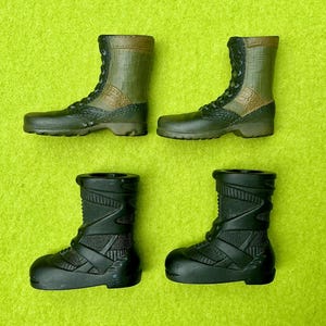 Lot of 2 Vintage GI Joe action figure combat boots circa 1990’s