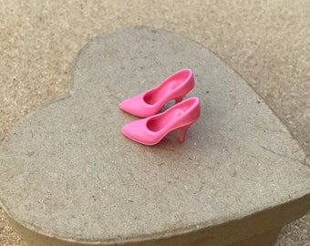 Vintage Barbie Closed toe Spikes, Pink shoes, Made in Taiwan, skinny feet