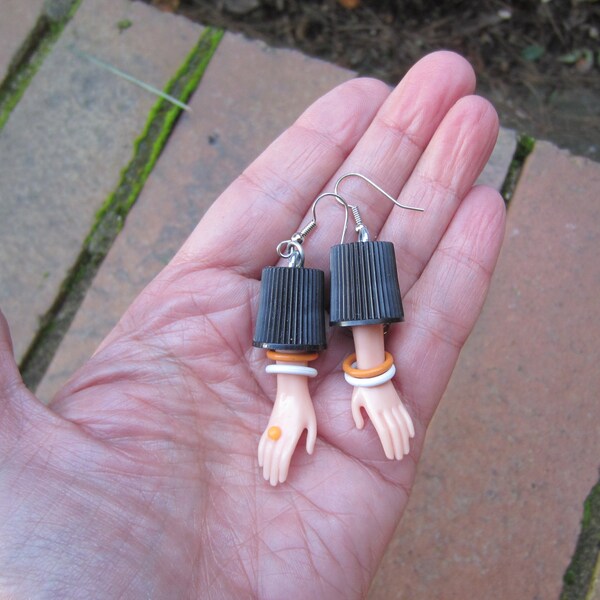 Barbie hand earrings - orange ring and bangles