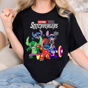 Chemise Stitchvengers drôle, t-shirt super-héros au point de suture, t-shirt Marvel Stitch Avengers, cadeau héros de dessin animé mignon, haut graphique unisexe pour les fans