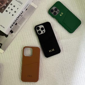 Aangepaste initialen leren iPhone-hoesje, leren tas met kaartsleuven iPhone 16 15 14 13 12 11 Pro Max-hoesje, aangepaste cadeau-ideeën, geschenken