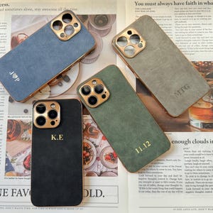Aangepaste initialen iPhone-hoesje, gepersonaliseerd suède hoesje voor iPhone 16 15 14 13 12 11 Pro Max, aangepaste cadeau-ideeën, geschenken