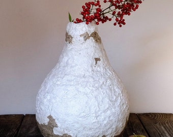 Pachamama vase - extra large, handmade paper mache vase, recicled white paper and coffee waste, wabi sabi, sustainable decor, pulp paper art