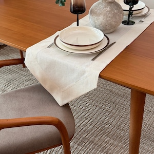 White Modern Linen Table Runner,Soft and Natural Fabric with Different Size Options,Table Decoration with Linen Runner