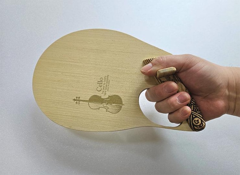 Handgemachter Tischtennisschläger : Cello-Pistolenschläger Bild 3