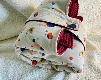 Table à langer nomade + 4 lingettes pour bébé