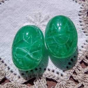 Imperial Jade Green Marbled Scarabs Vintage Lucite Beads