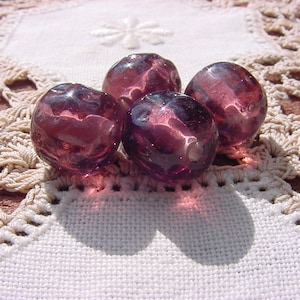 Red Grape Purple Aubergine Glow Dimpled 14mm BOLD Vintage Baroque Glass Beads