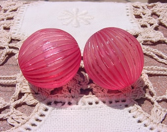 Raspberry Pink Tropical Punch Glow Fluted Vintage Lucite Beads