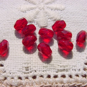 Crimson Apple Red Garnet Red Lush Red Facets Vintage Czech Glass Beads