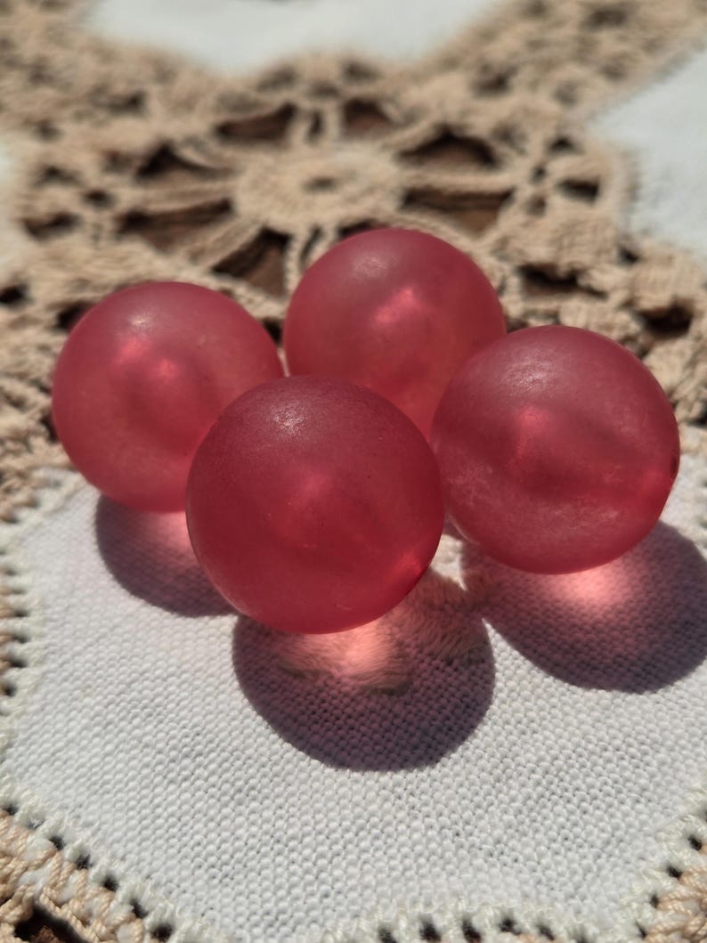 Frosted Raspberry Color Frosted Raspberry Pink Red Glow Larger 20mm Size Vintage Lucite Beads ...