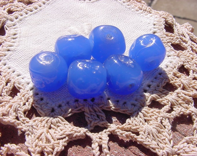 Cornflower Blue Opal Dimpled Vintage Peking Glass Beads Etsy