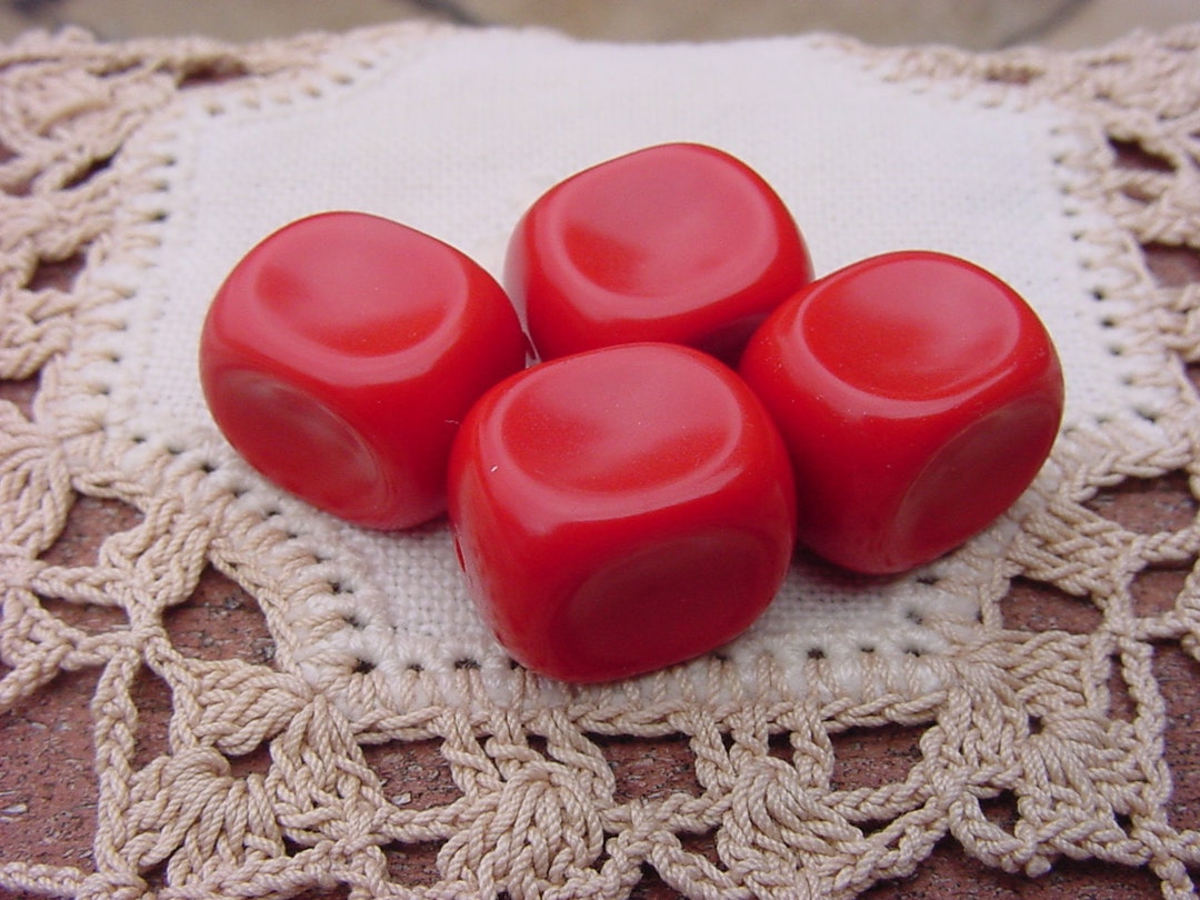 Candy Apple Red Fire Engine Red Bold Pinched Cubes Vintage Lucite Beads ...