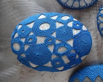 Crochet, Crochet Patterns, Crochet Kit, Crochet Gifts, Geometric Crocheted Lace Stone Downloadable, DIY, How to, Monicaj