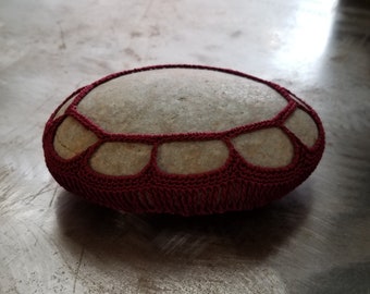 Crochet, Crochet Patterns, Crochet Gifts, Glorious Garnet Crocheted Lace Covered Stone / Downloadable, DIY,  How to, Monicaj