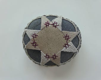 Quilted Leather Crochet Stone, Crochet Gift, Crochet Handmade, Crochet Decor, Original, Lace Stone, Home, Table Decor, Metallic, Dark Gray