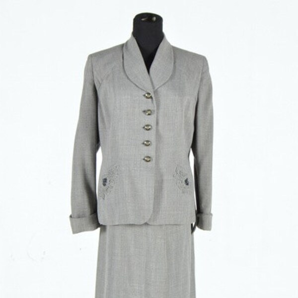 Vintage 1940s Women's Wool Suit with Beaded Accents