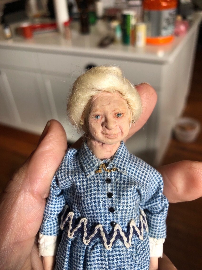 miniature dollhouse  1:12 grandma doll by woolytales miniatures