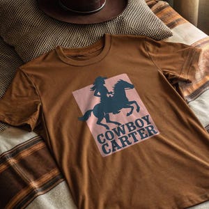 Cowboy Carter Unisex Heavy Cotton Tee, T-shirt w stylu western, odzież do jazdy konnej, prezent kowbojski, codzienny ubiór, strój rodeo