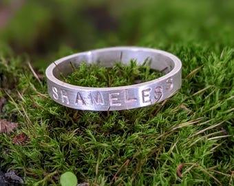 Anillo de banda de plata SHAMELESS