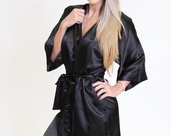 Bata de satén para competición/Bata negra/Bata de satén/Encubrimiento para backstage/Bata de dama de honor/Listo para enviar