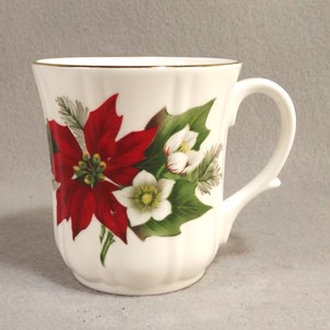 Duchess Mug Poinsettia Christmas Design, Bone China, Coffee Tea Beverages, Gold Trim
